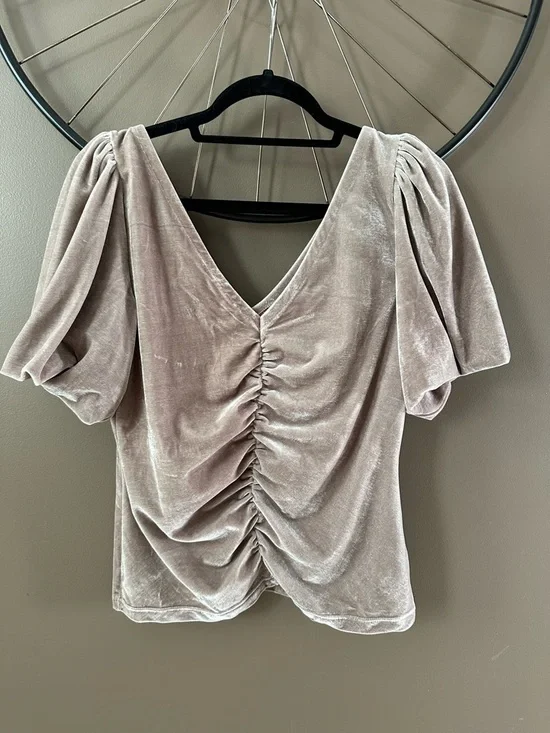 Free People Cupcake Velvet Top - size L - NWT!!! - Picture 2 of 5